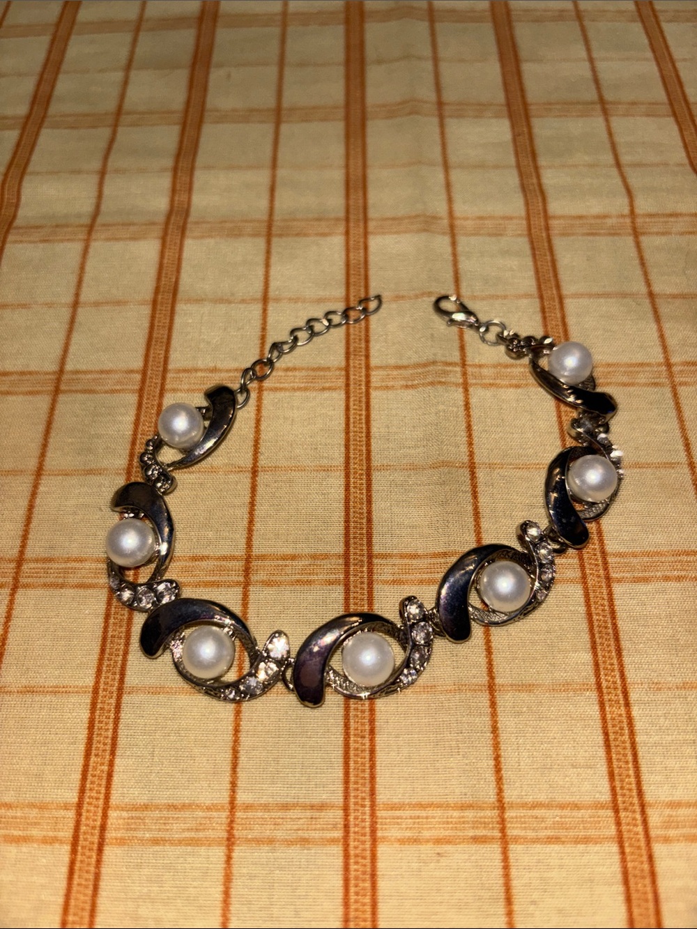Elegant Silver Pearl & Crystal Bracelet - White Pearls